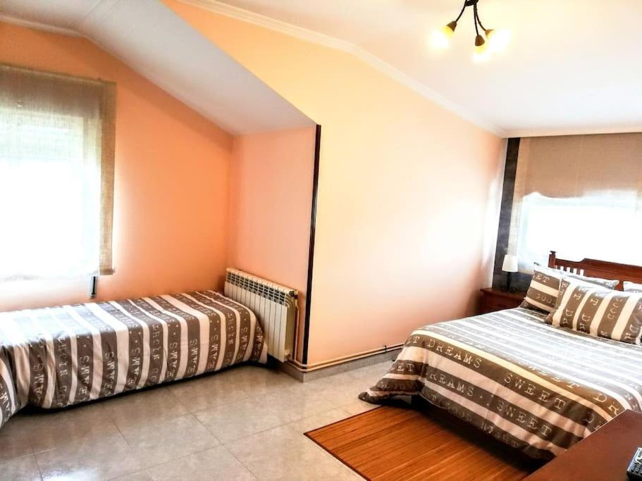 Apartamento En Las Afueras Ribadeo Exteriör bild