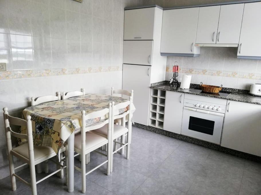 Apartamento En Las Afueras Ribadeo Exteriör bild
